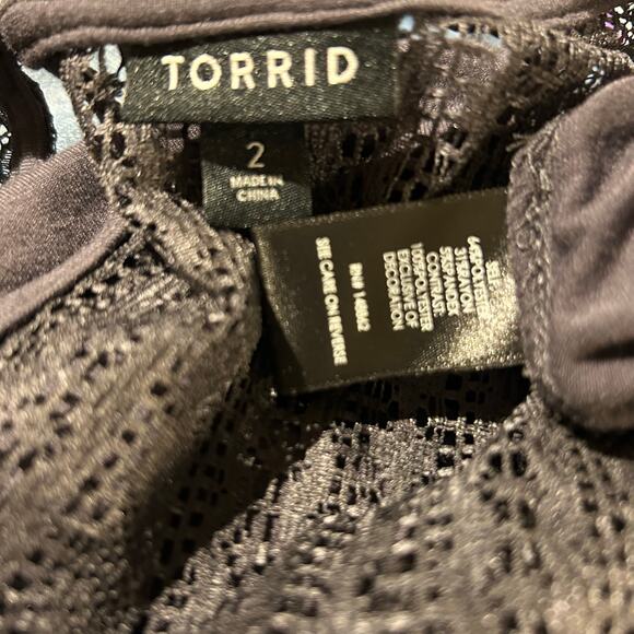 Torrid Swing Tent Dress SZ 2X Charcoal Gray Sleeveless Lace Yoke Handkerchief - Picture 8 of 11